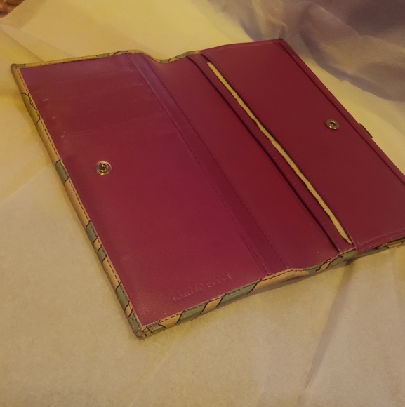 Pucci - Picture 2 of 8